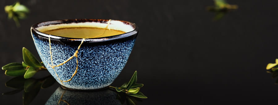 Bowl using kintsugi art technique.